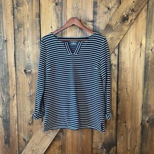 TALBOTS Women’s Long Sleeve Size M Tee